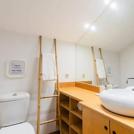 Renovated In アパート