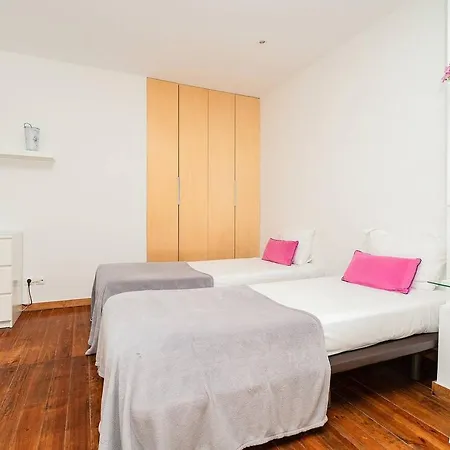 Renovated In Apartment *